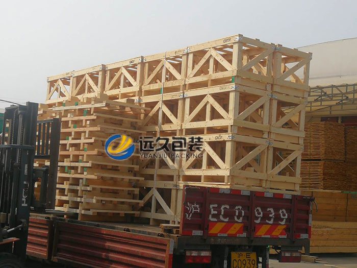 實(shí)木花格木箱生產(chǎn)廠家 花格木箱